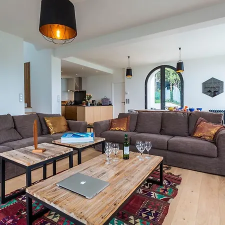 Indigo Keyweek Seafront With Outdoor Jacuzzi And Garden In 빌라